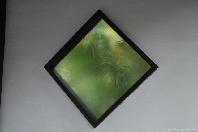 babboo embossed glass inside - 11 Oct