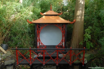 painted moon-gate in place - 22nd Oct